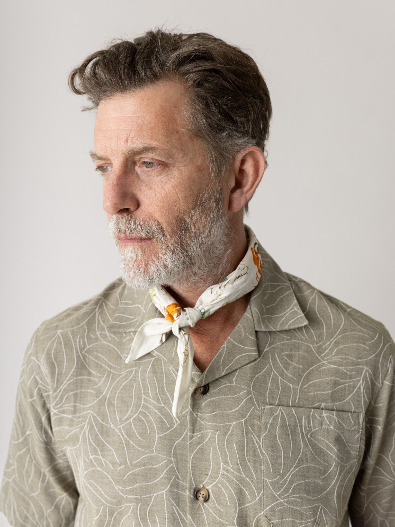 Modelshot / Ecru / Detail